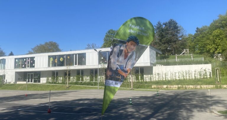 Sicher im Sattel: Erfolgreiches Pedelec-Training in Aulendorf